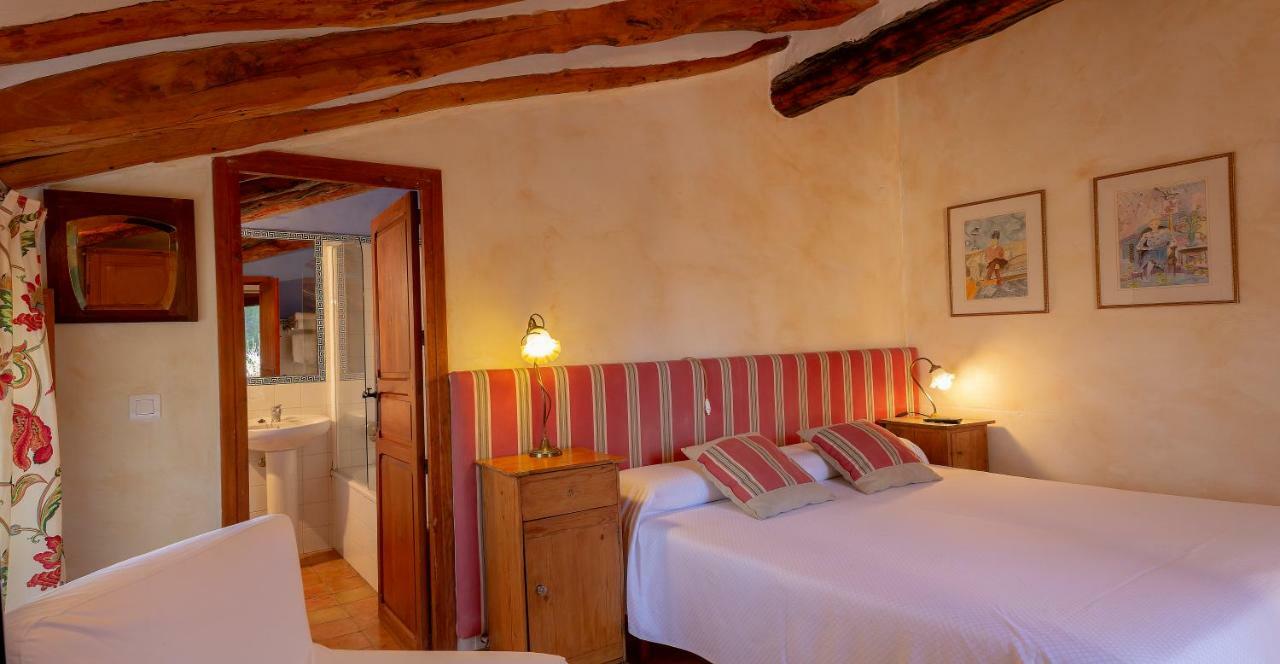 Hotel Rural Mas Fontanelles Biar Exteriör bild